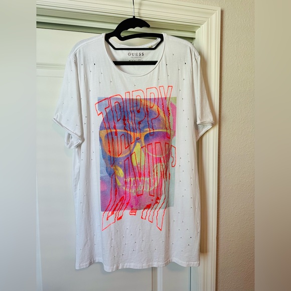 🍭 GUESS Mens Trippy Livin' Graphic T-Shirt, White, X-Large - Picture 3 of 11